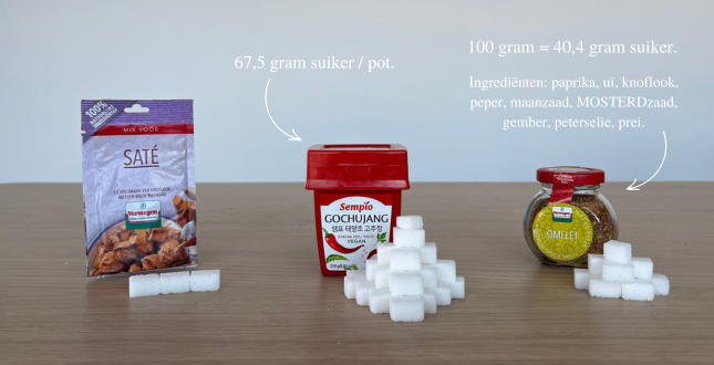 Vergelijking in suikergehalte bij kant-en-klare producten: saté kruidenmix, gochujang, omelet kruidenmix.